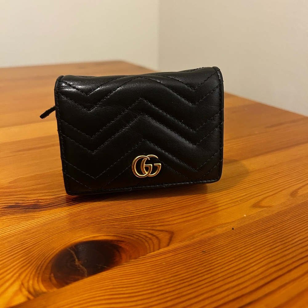 Gucci Black Quilted Wallet with Gold Logo